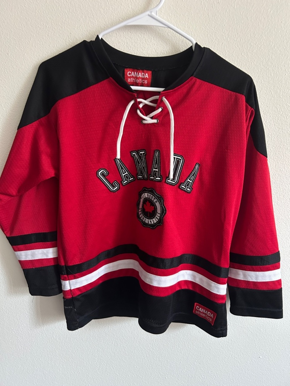 Vintage Canada Athletics Youth Red & Black Raised Embroidery Hockey Jersey: L
